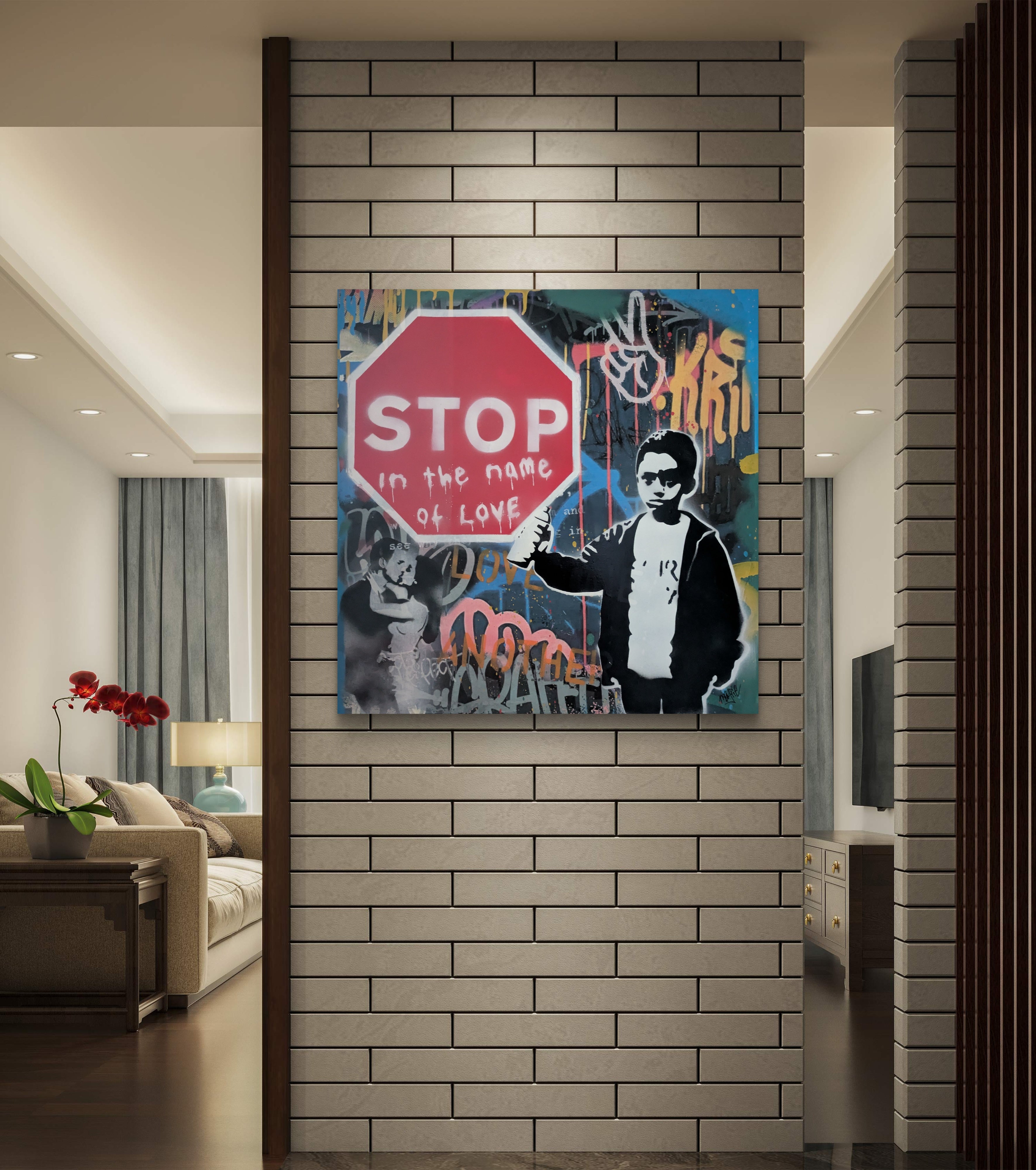 Magpie street art stop sign