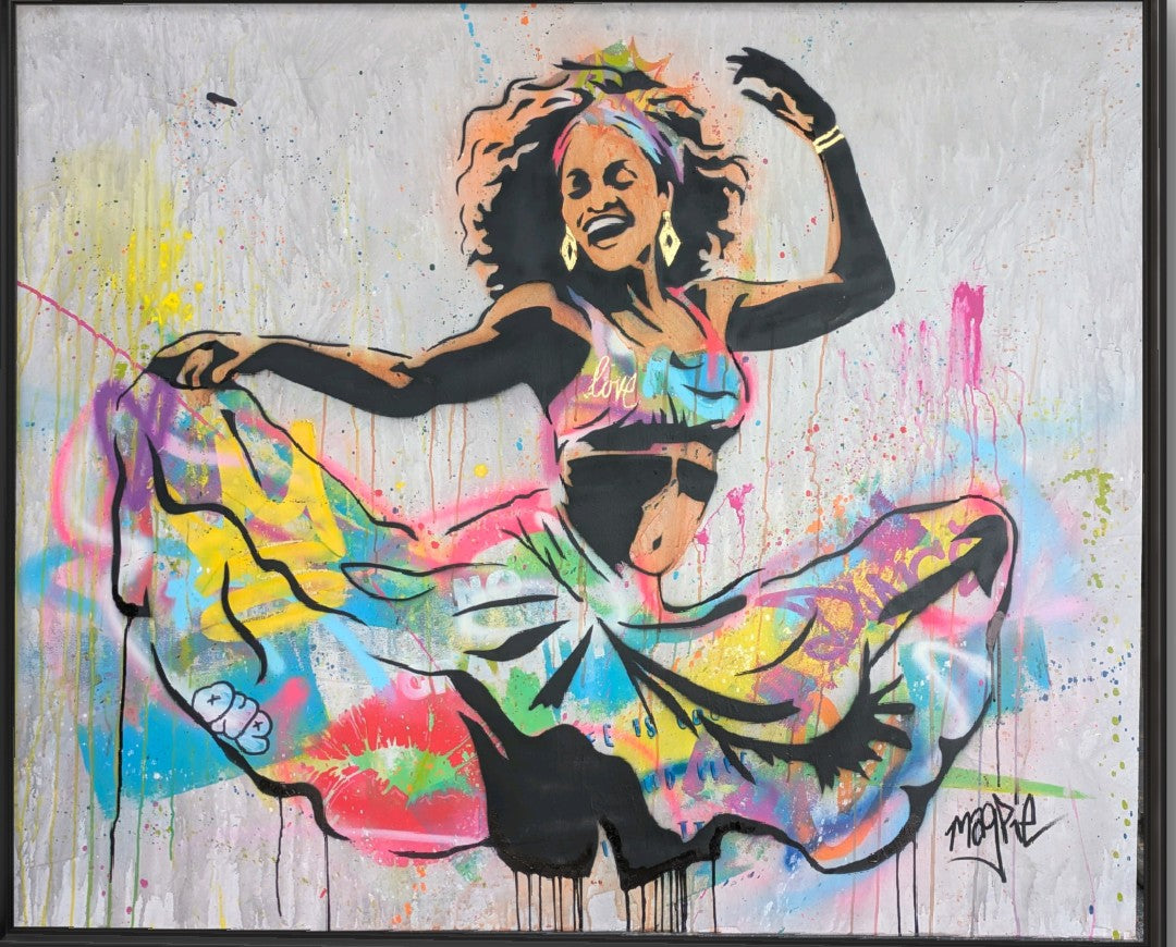 Caribbean street art magpie